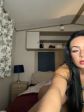 BuenoBx online show from April 2026 08:48:02 PM