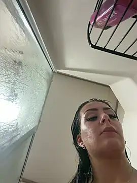 BuenoBx online show from April 2026 10:21:02 PM