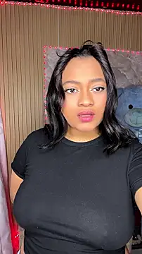 Snapshot of Saraa_M chatting on July 2026 03:45:01 PM Saraa M online show from July 2026 03:45:01 PM