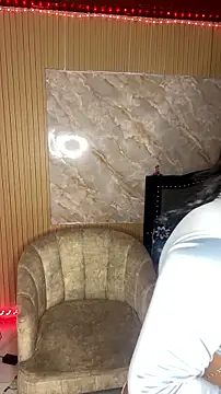 Snapshot of Saraa_M chatting on July 2026 05:06:02 PM Saraa M online show from July 2026 05:06:02 PM