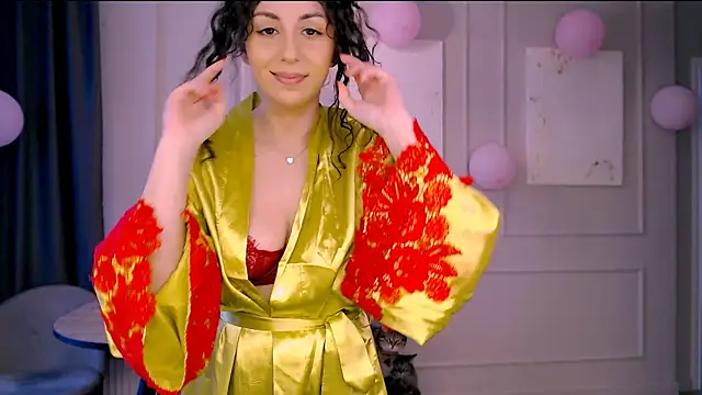 curly jade  online show from April 2026 04:11:02 PM