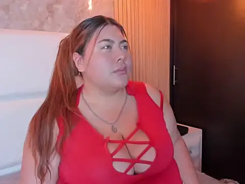 TiffanyMonrowHL online show from April 2026 02:55:01 PM