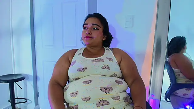 Samantha chubby online show from April 2026 04:02:02 AM