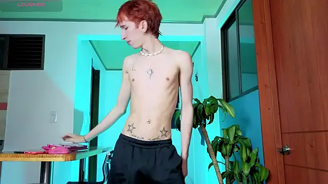 Nathan twink online show from April 2026 07:03:02 AM