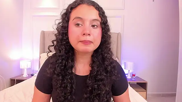 ShanonFox oficial online show from April 2026 09:18:02 PM