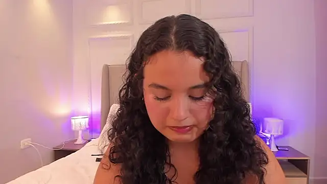 ShanonFox oficial online show from April 2026 08:59:02 PM