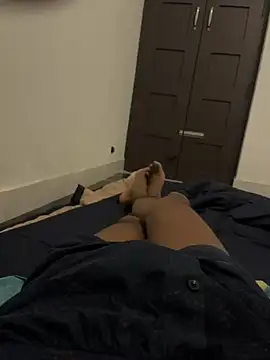 like a nud online show from March 2026 07:04:01 PM