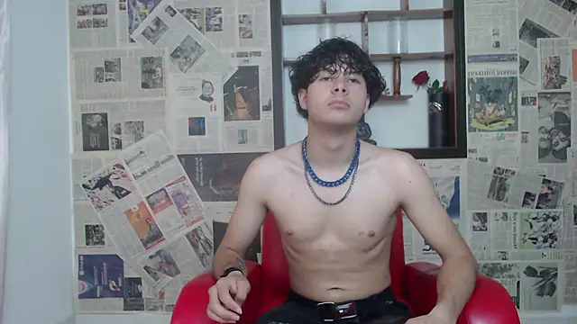 sebastian rougue online show from April 2026 08:53:02 PM