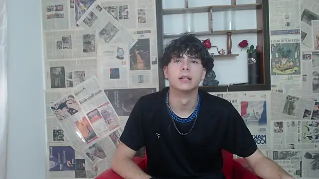 sebastian rougue online show from April 2026 08:59:02 PM