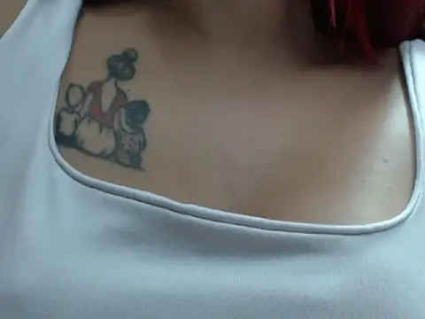 sarah Tomson online show from April 2026 09:33:02 PM