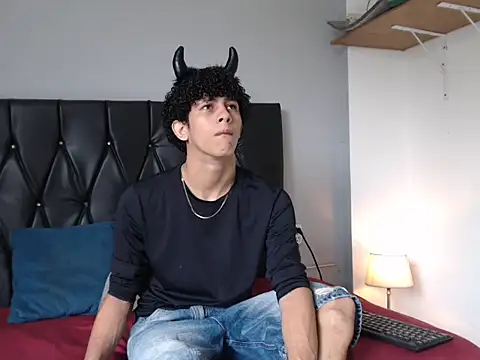 JIMM MENDOZA online show from March 2026 04:41:02 PM