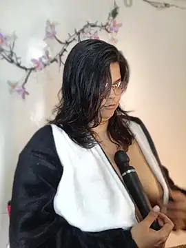Angex  online show from May 2026 11:45:01 PM