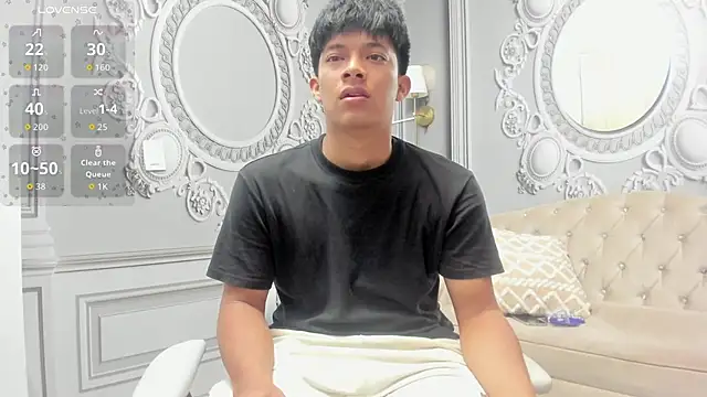 Snapshot of Andeuw__ chatting on April 2026 03:03:01 AM Andeuw online show from April 2026 03:03:01 AM