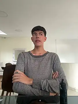 Snapshot of CAROLYNFOSTER chatting on April 2026 02:40:02 PM CAROLYNFOSTER online show from April 2026 02:40:02 PM