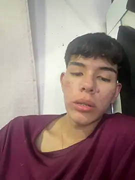 Snapshot of CAROLYNFOSTER chatting on April 2026 03:08:02 AM CAROLYNFOSTER online show from April 2026 03:08:02 AM