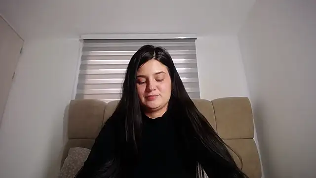 Snapshot of SofiaBanks_ chatting on June 2026 10:09:02 PM SofiaBanks online show from June 2026 10:09:02 PM