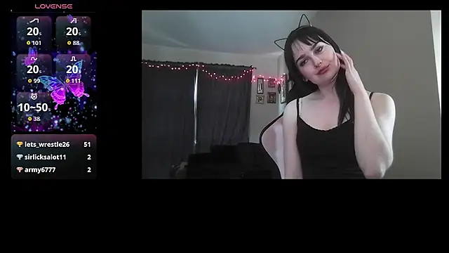 odetteraine online show from June 2026 07:14:01 PM