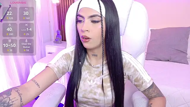 Hanna Tylor online show from April 2026 07:49:01 PM