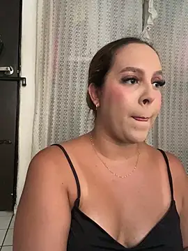 victoria luxx  online show from March 2026 10:40:01 PM