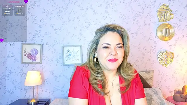 Natashablade   online show from May 2026 11:42:01 AM