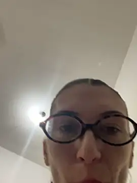 kimberlysnow11 online show from May 2026 05:15:02 AM