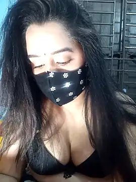 Choco Maw online show from April 2026 11:11:01 PM