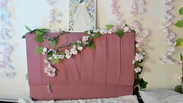 megan n online show from April 2026 10:22:02 AM