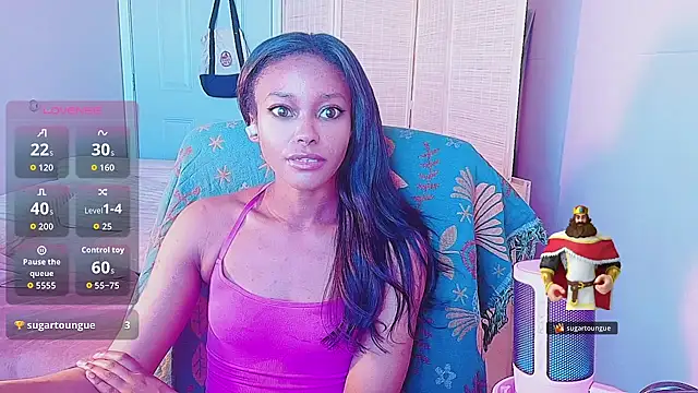Snapshot of Amber_Fae chatting on May 2026 01:56:01 AM Amber Fae online show from May 2026 01:56:01 AM