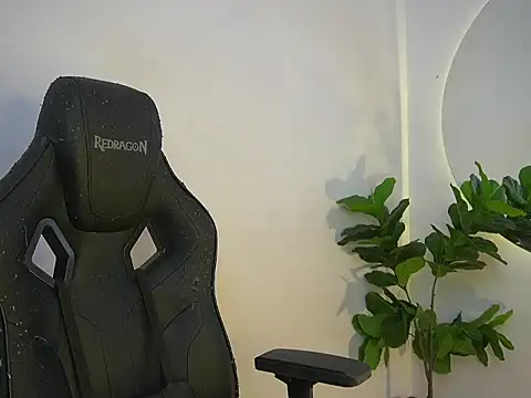 Thin tommy01 online show from April 2026 08:35:01 PM