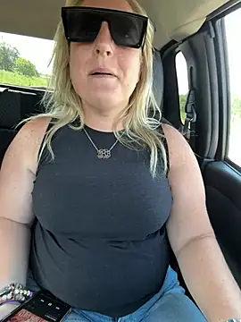 Snapshot of sweetkacibaby chatting on July 2026 03:20:02 PM sweetkacibaby online show from July 2026 03:20:02 PM