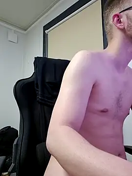 Aceyguy online show from April 2026 07:20:01 PM