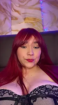 Snapshot of SweetLittleRed chatting on May 2026 10:40:02 AM SweetLittleRed online show from May 2026 10:40:02 AM