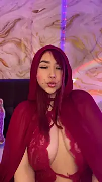 Snapshot of SweetLittleRed chatting on April 2026 03:46:02 AM SweetLittleRed online show from April 2026 03:46:02 AM