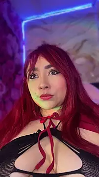 Snapshot of SweetLittleRed chatting on May 2026 09:15:01 AM SweetLittleRed online show from May 2026 09:15:01 AM