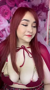 Snapshot of SweetLittleRed chatting on May 2026 05:23:01 AM SweetLittleRed online show from May 2026 05:23:01 AM