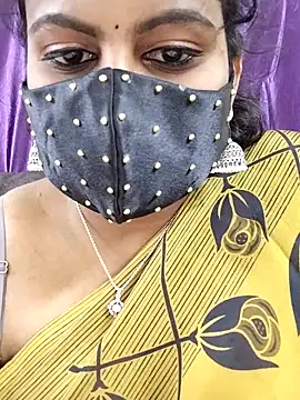 honeyflowerr online show from March 2026 08:45:01 AM