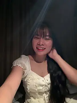 Naked-xx online show from May 2026 03:42:01 PM