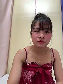 Naked-xx online show from May 2026 11:03:01 AM