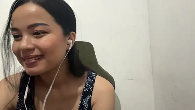 ChristenaShogren online show from April 2026 02:32:02 PM