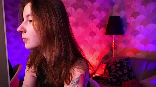 Snapshot of Frantease chatting on April 2026 05:30:01 AM Frantease online show from April 2026 05:30:01 AM