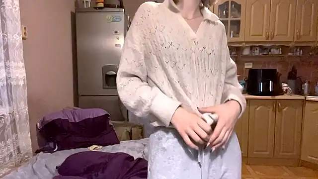 enchantedass online show from April 2026 05:17:02 PM