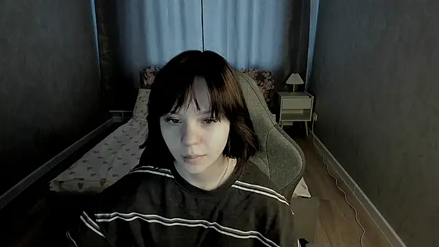 Loly Cuttie online show from May 2026 01:15:02 AM