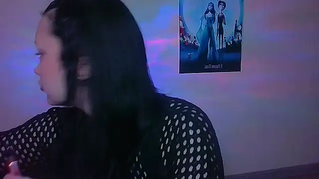 Katarina Fox  online show from April 2026 11:12:01 AM