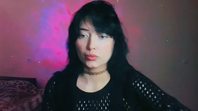 Katarina Fox  online show from April 2026 11:14:02 AM