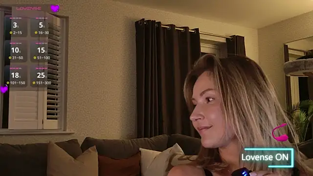 WhereisAlice online show from March 2026 01:50:02 AM