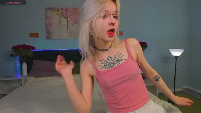 Mary Wester online show from April 2026 01:08:01 AM