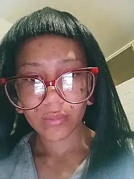 xblackstarX1 online show from April 2026 12:50:01 AM