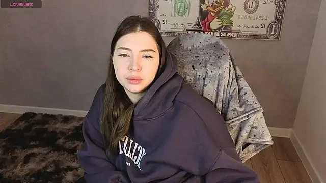 honey cherrry online show from April 2026 02:07:02 AM