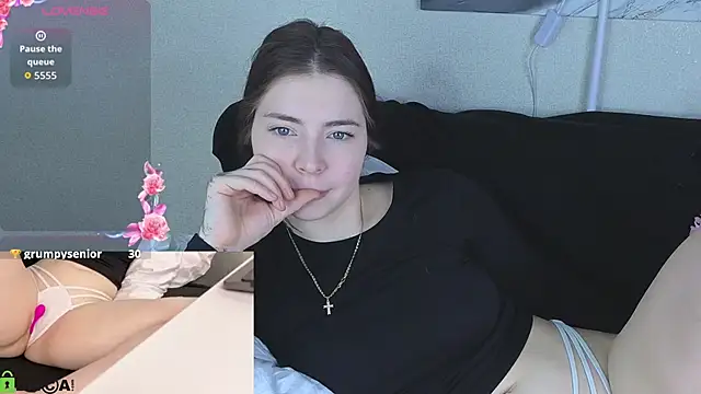 honey cherrry online show from April 2026 02:27:02 AM