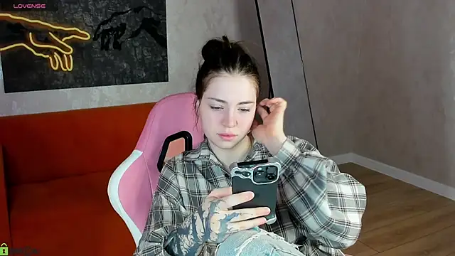 honey cherrry online show from May 2026 01:09:01 AM
